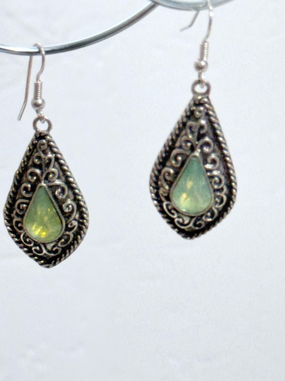Prehnite Teardrop Silver Tone Filigree Boho Dangle Earrings Jewelry NWT - Picture 2 of 6